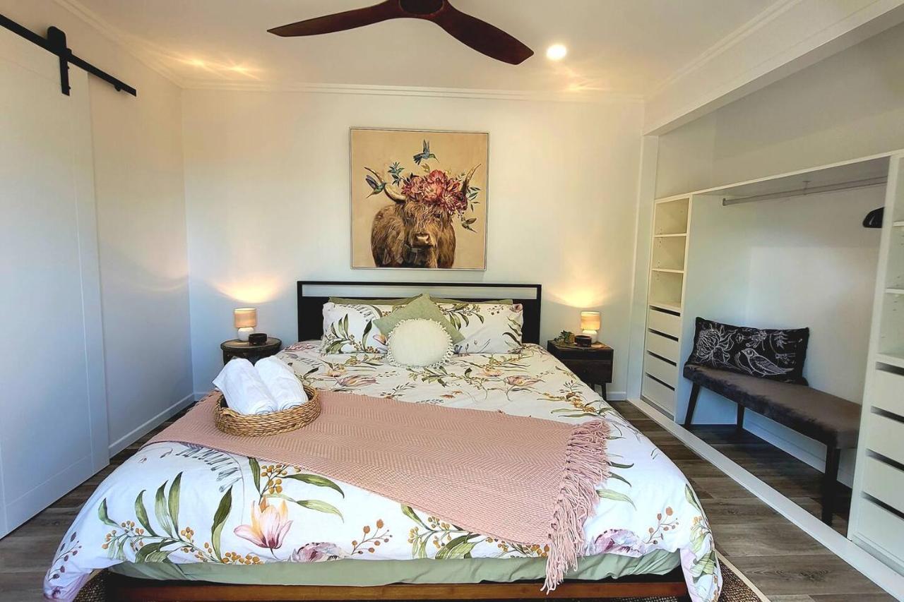 Little Sunshine - Private Acreage Guest Home ハービー・ベイ エクステリア 写真